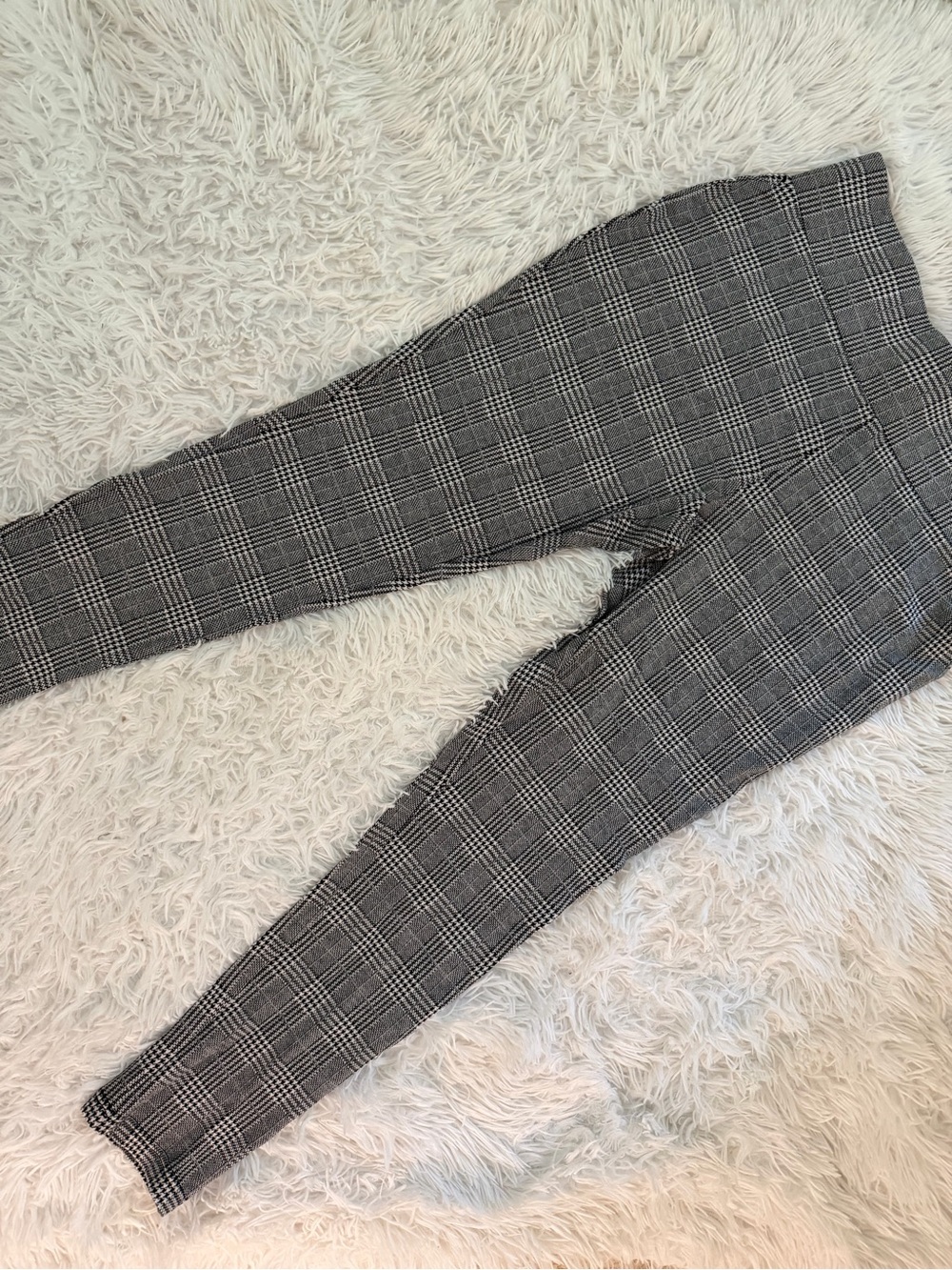 Tahari Plaid Pull On Stretch Pants Gray Black Elastic Waist Large
